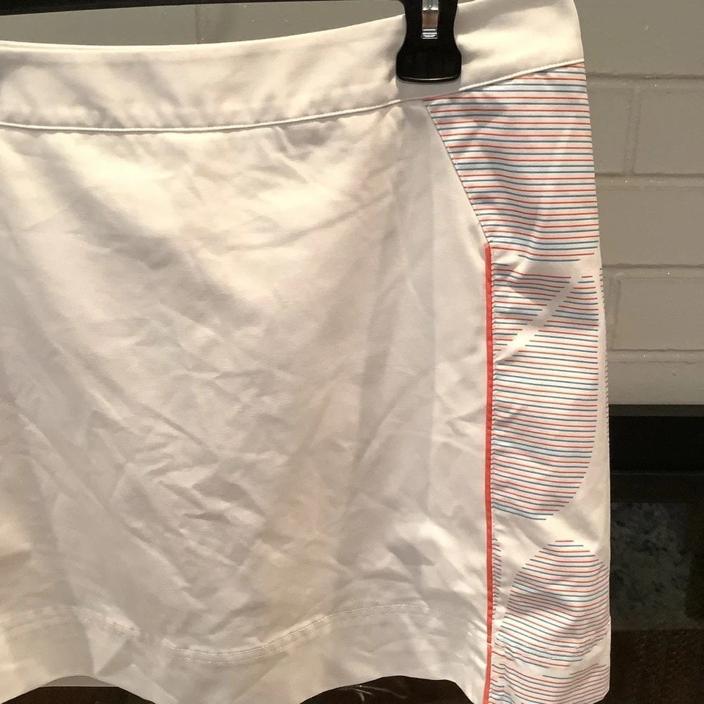 #13 Sporty and Fun Adidas Clima Cool White Skort Size 8 - Picture 3 of 6